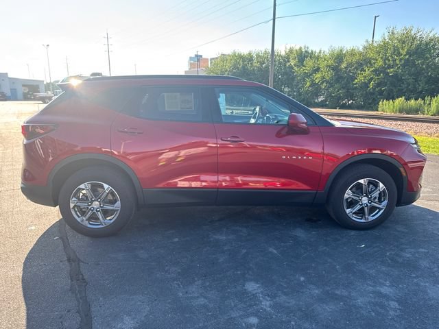 Used 2023 Chevrolet Blazer LT w/ Convenience Package AWD/4WD image 6