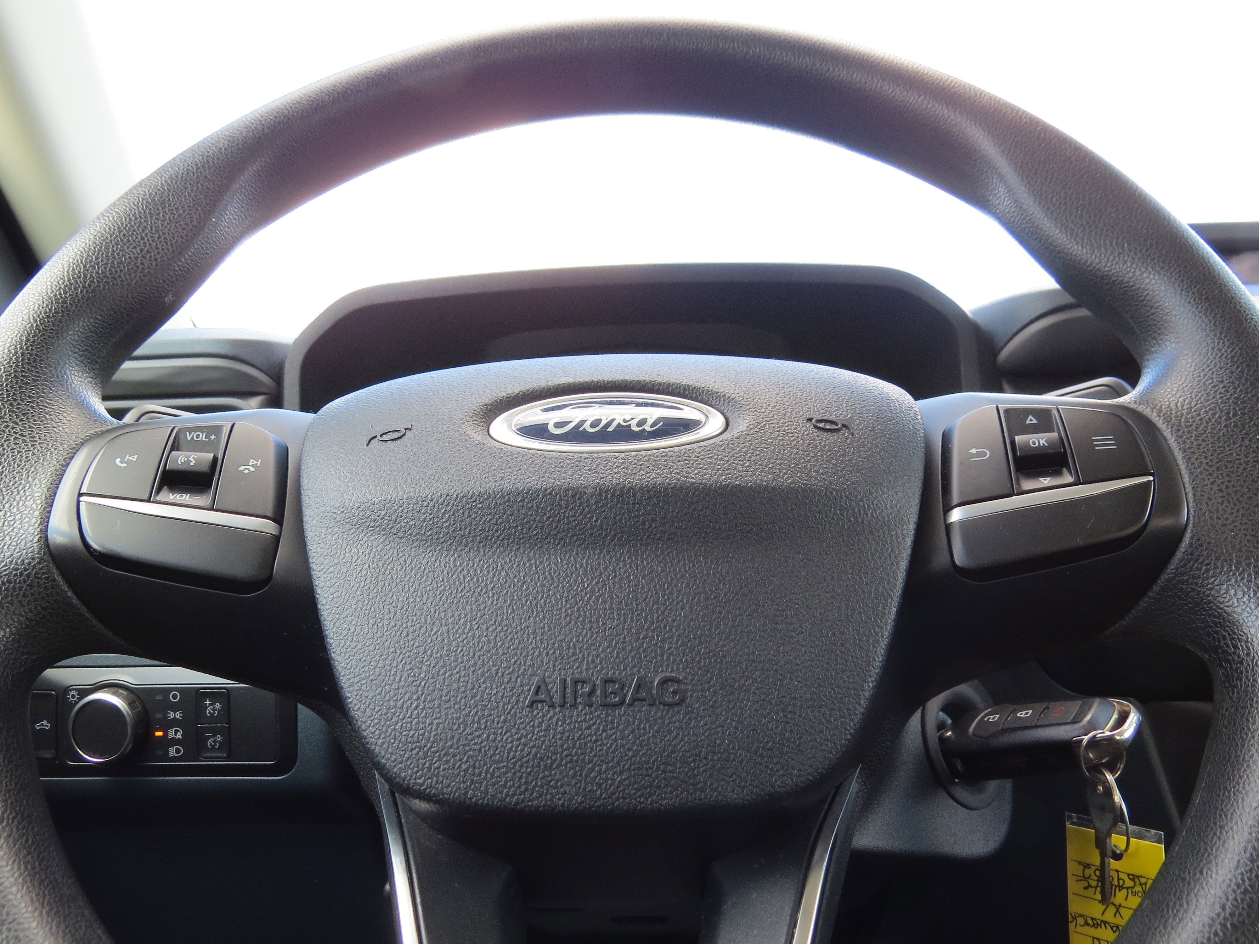 Used 2022 Ford Maverick XL image 17