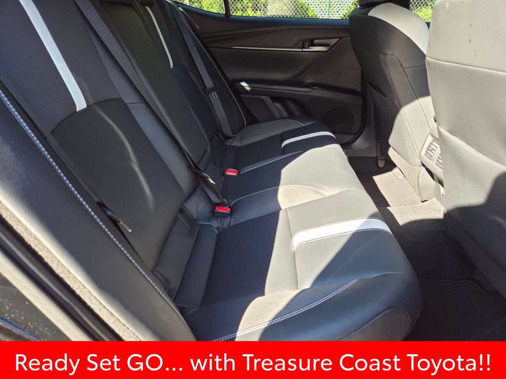 Certified 2026 Toyota Camry SE w/ Convenience Package FWD image 18