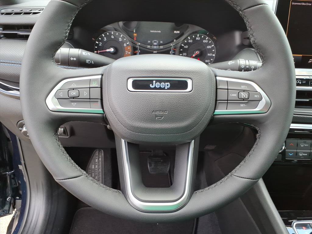 New 2026 Jeep Compass Latitude AWD/4WD image 24