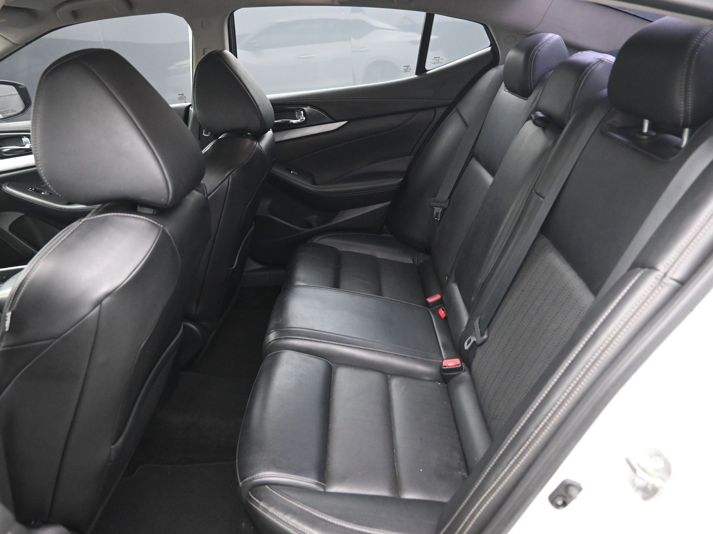 Used 2018 Nissan Maxima 3.5 SV image 15