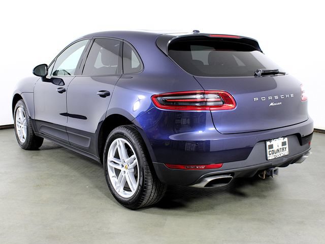 Used 2018 Porsche Macan AWD/4WD image 3