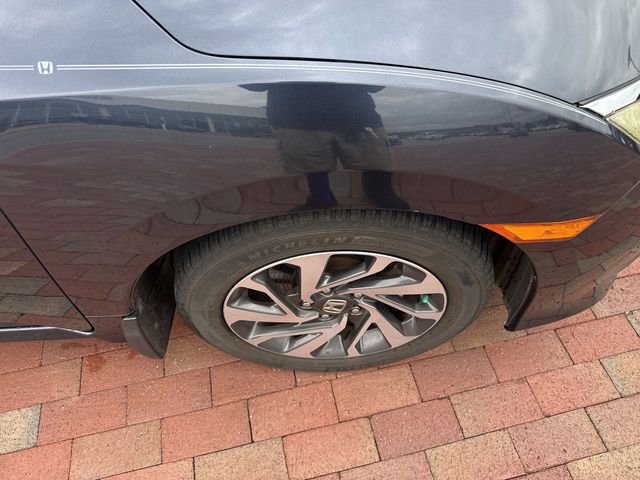 Used 2017 Honda Civic EX image 17