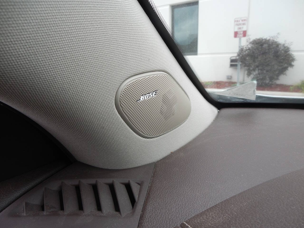 Used 2013 Cadillac SRX Luxury FWD image 44
