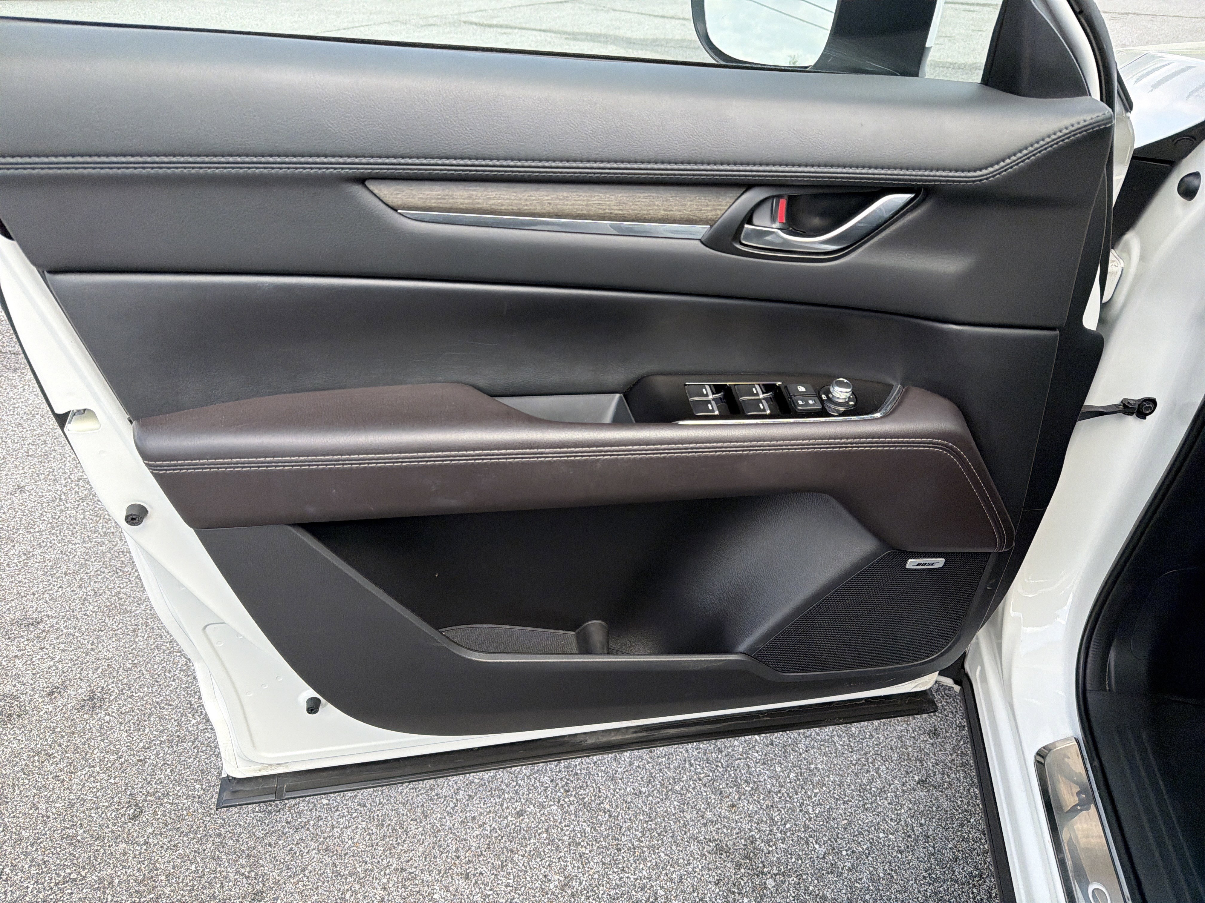 Certified 2025 MAZDA CX-5 Signature AWD/4WD image 10
