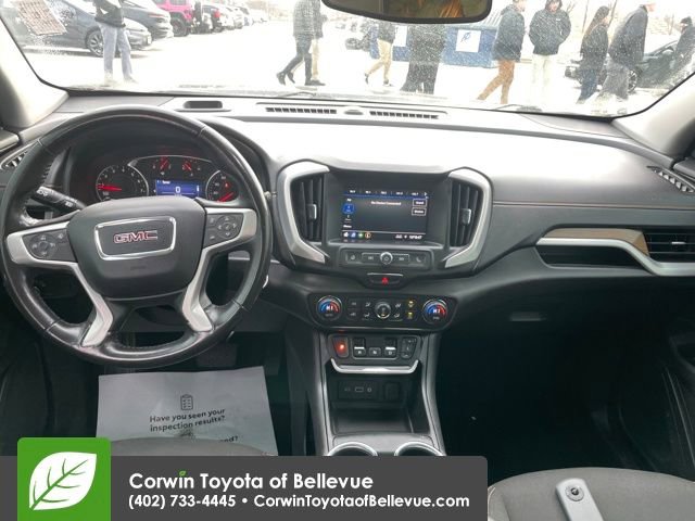 Used 2020 GMC Terrain SLE w/ Driver Convenience Package image 12