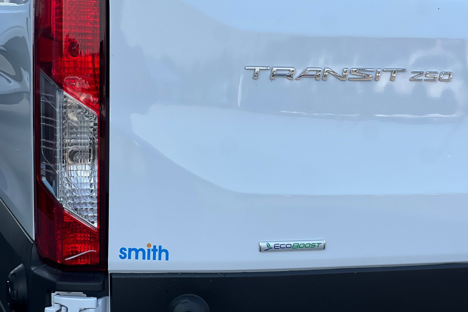 New 2025 Ford Transit 250 148 High Roof Extended w/ Load Area Protection Package image 7