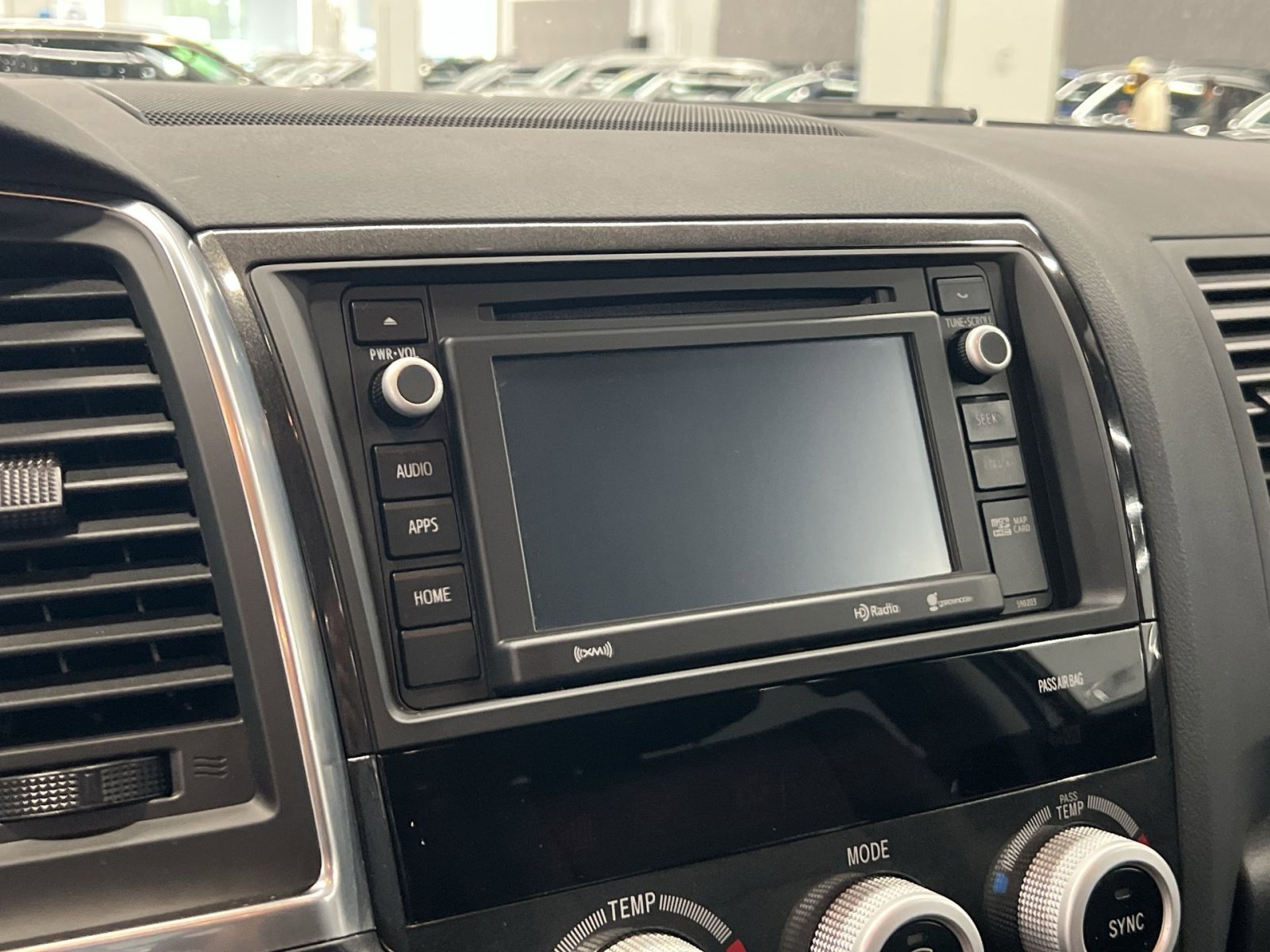 Used 2018 Toyota Sequoia TRD Sport AWD/4WD image 16