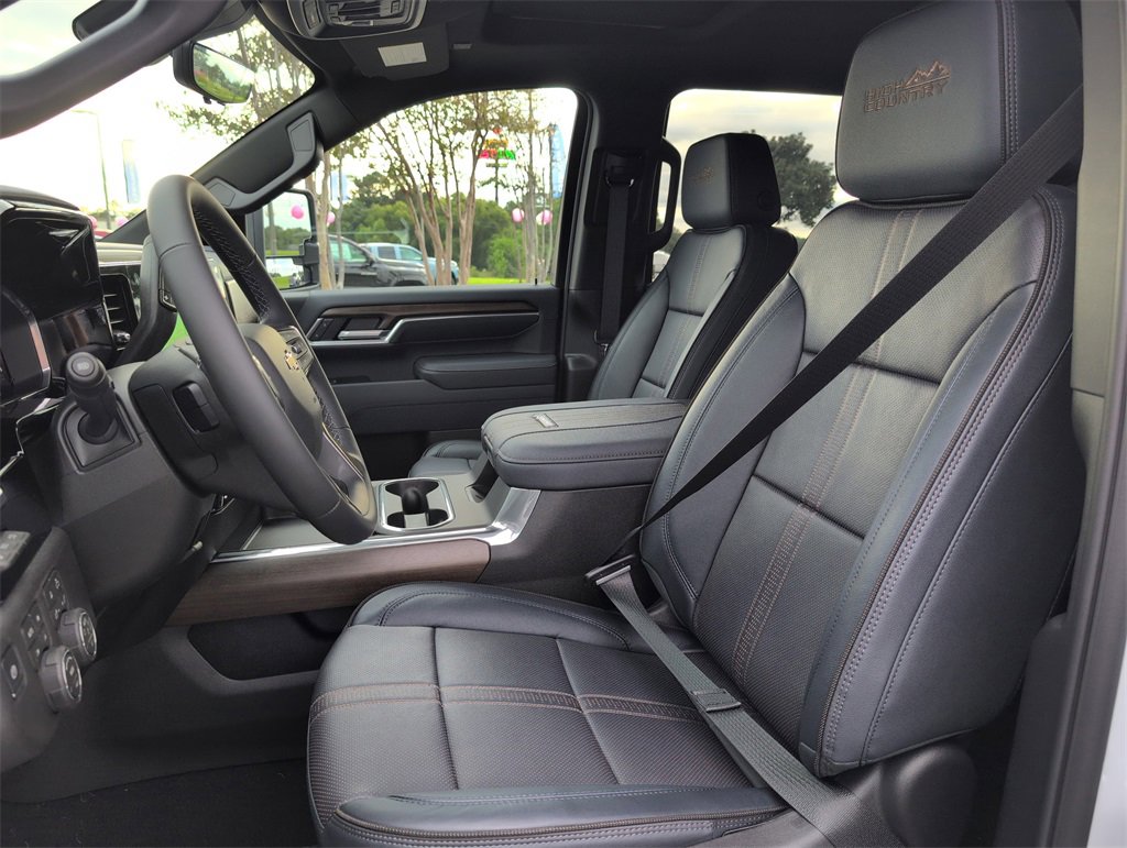 New 2026 Chevrolet Silverado 3500 High Country w/ High Country Premium Package image 9