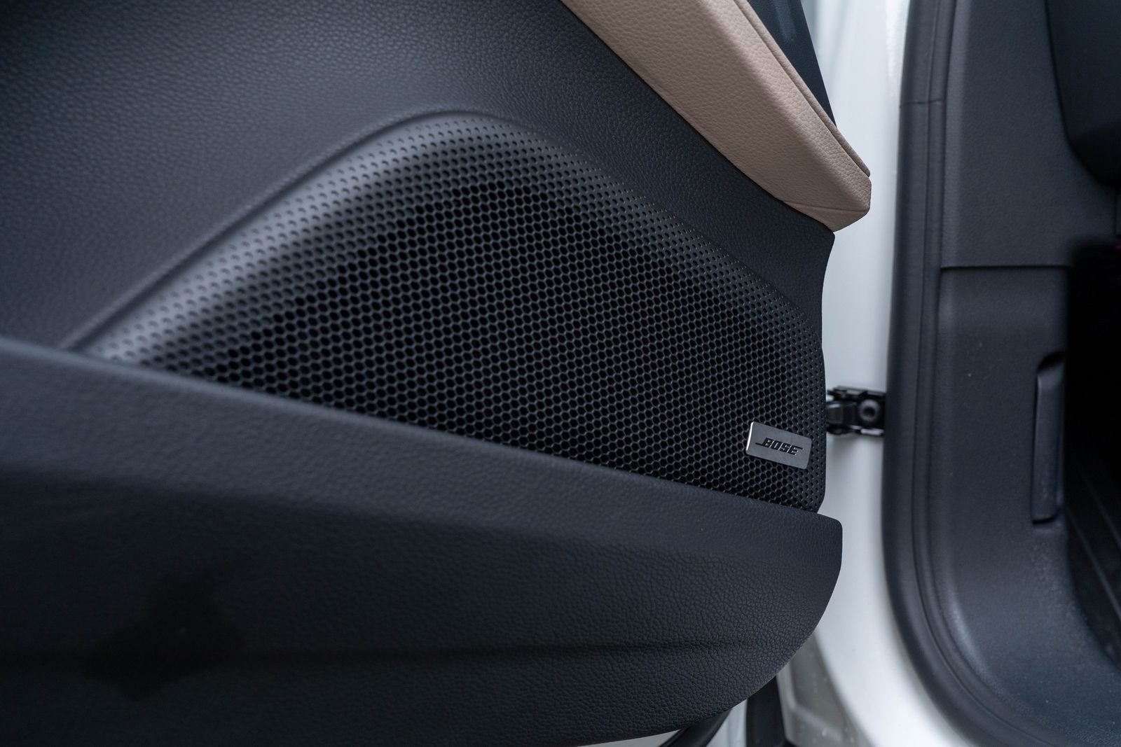 Certified 2025 Porsche Panamera image 22