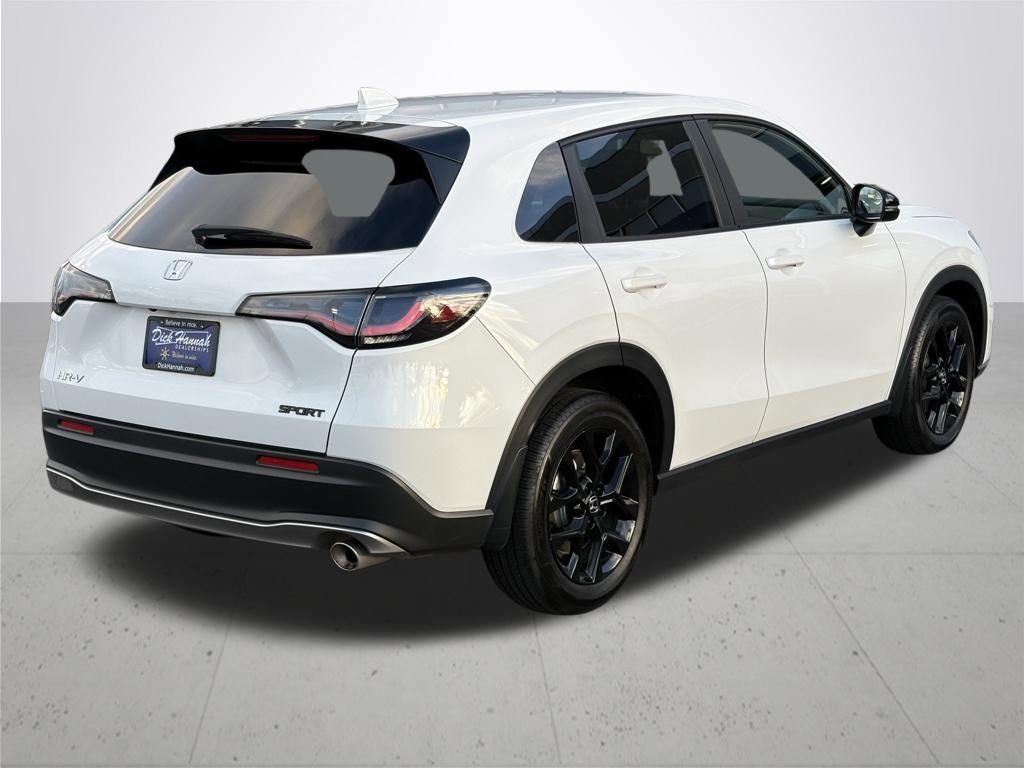 Used 2024 Honda HR-V Sport image 5