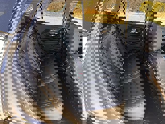 Used 2018 GMC Terrain SLT w/ Preferred Package image 31