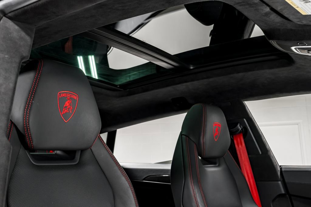 Used 2023 Lamborghini Urus S image 42