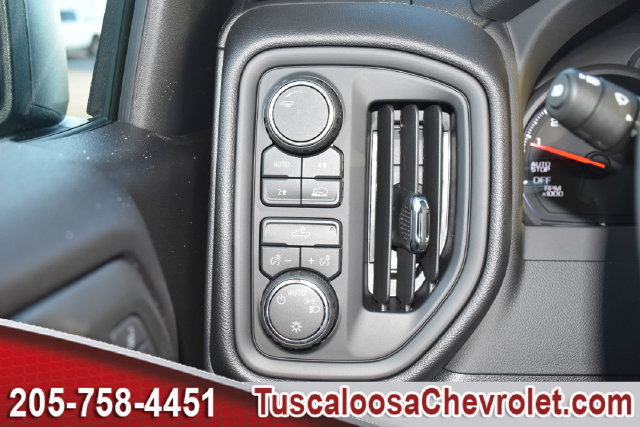 New 2026 Chevrolet Silverado 1500 Custom w/ LPO, Dark Essentials Package AWD/4WD image 28