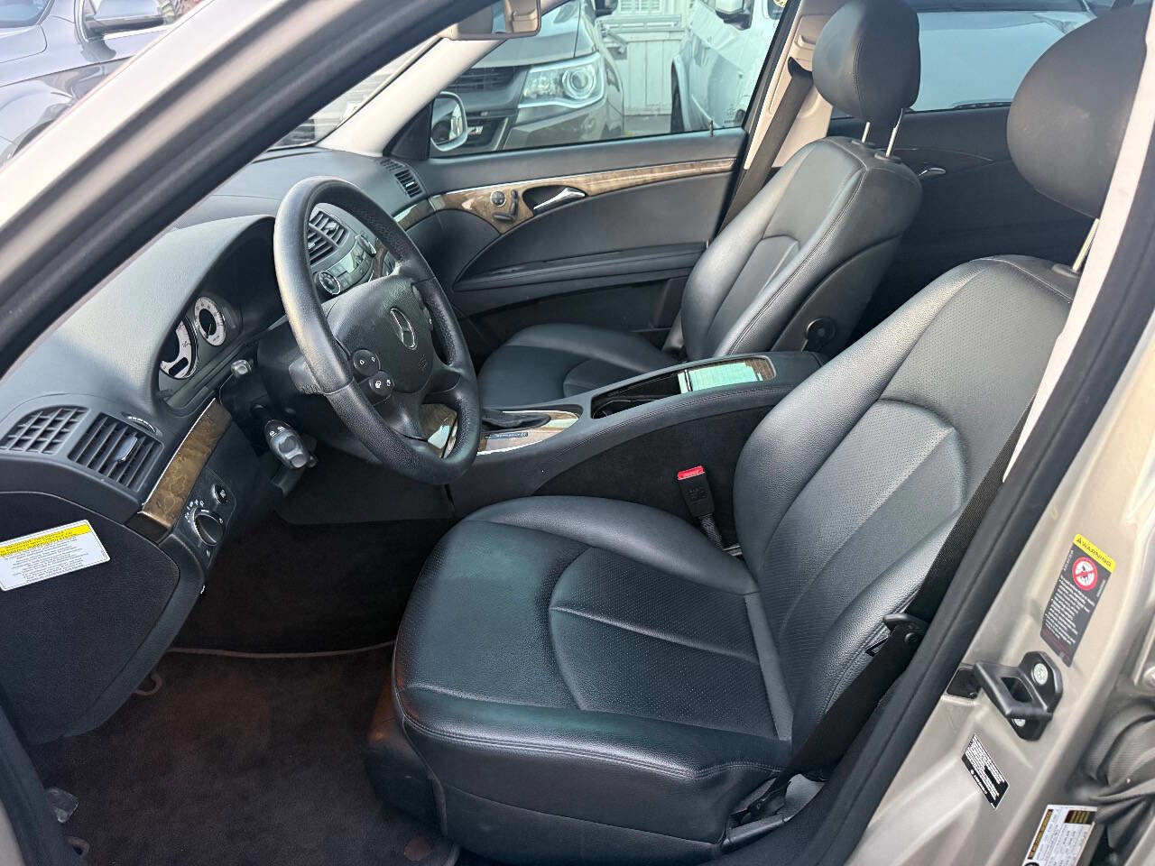Used 2007 Mercedes-Benz E 350 Sedan image 12