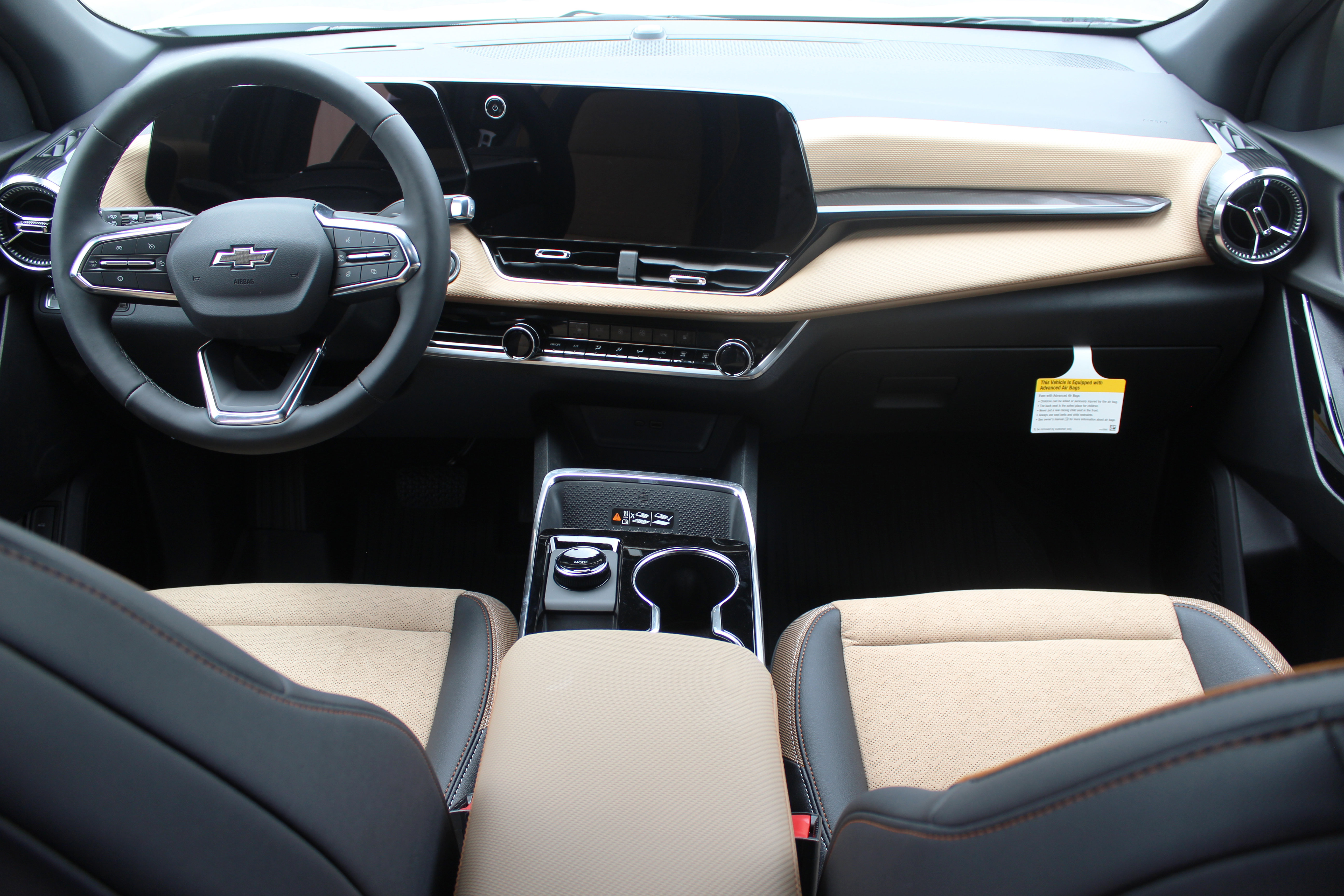 New 2026 Chevrolet Equinox ACTIV w/ LPO, Floor Liner Package image 22