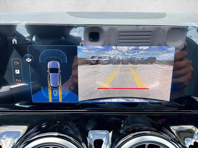 New 2026 Mercedes-Benz GLA 35 AMG 4MATIC image 23