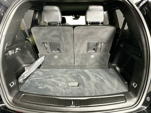 Used 2023 Jeep Grand Cherokee L Laredo image 31