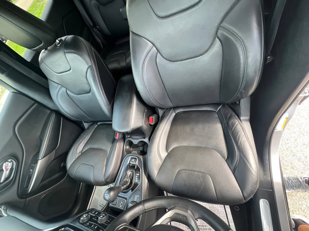 Used 2020 Jeep Cherokee Limited AWD/4WD image 42