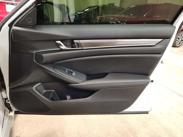 Used 2022 Honda Accord Sport image 31