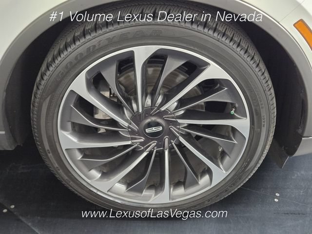 Used 2026 Lincoln Aviator Reserve AWD/4WD image 9