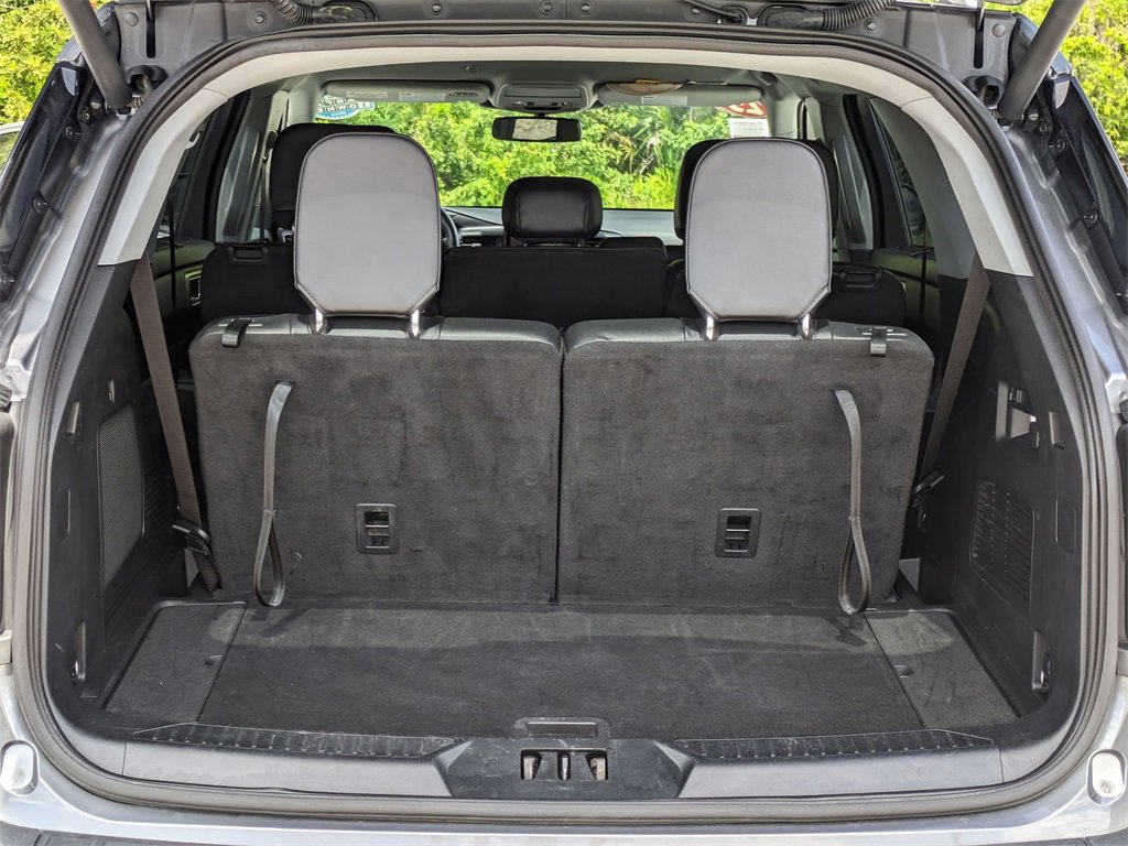 Used 2023 Ford Explorer Limited image 30