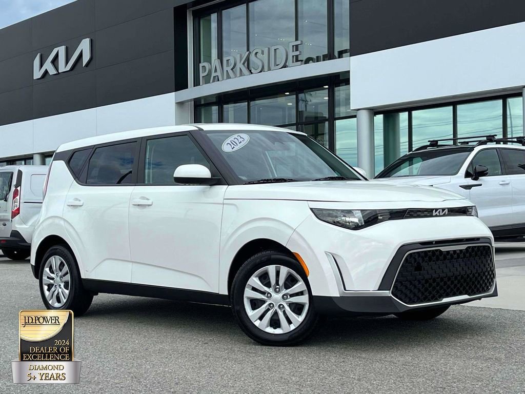 Used 2023 Kia Soul LX