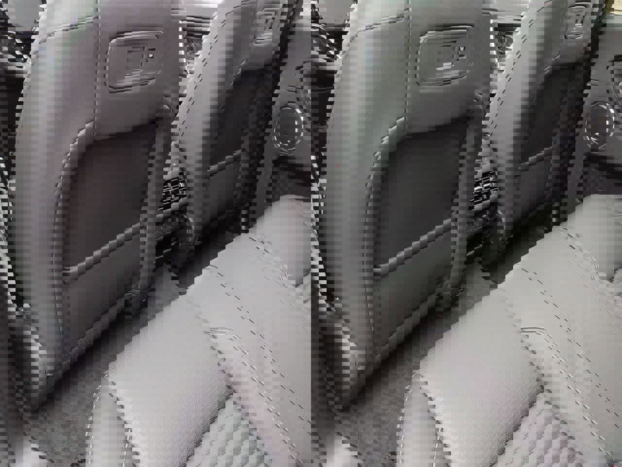 New 2026 Land Rover Discovery Sport Landmark image 19