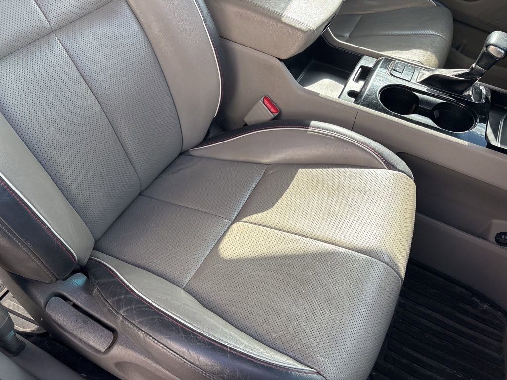 Used 2018 Kia Sedona EX FWD image 28