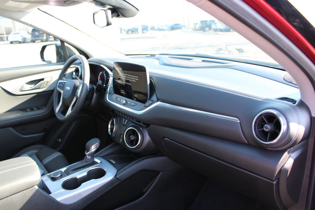 New 2026 Chevrolet Blazer LT w/ Convenience Package image 28