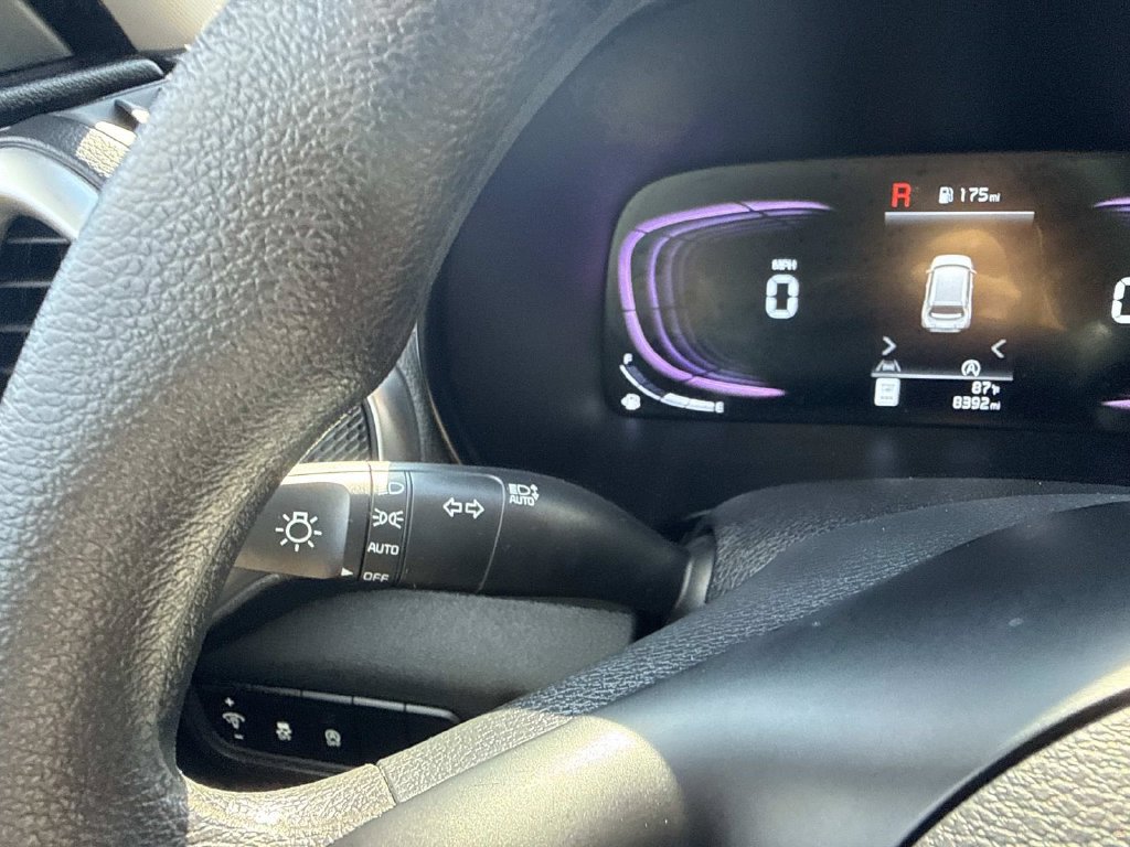 Used 2024 Kia Soul LX w/ Option Group 015 FWD image 29