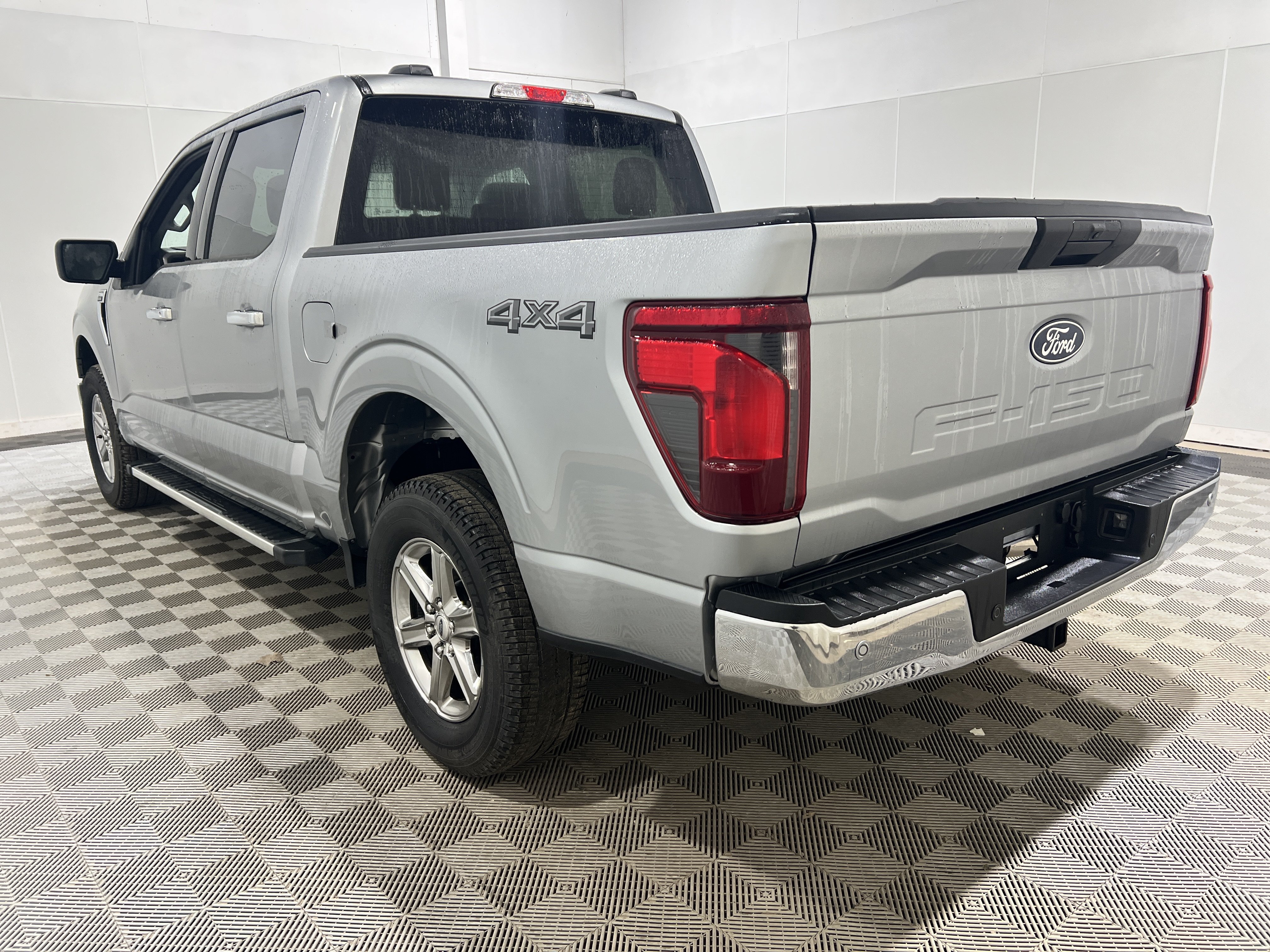 Used 2025 Ford F150 XLT w/ Equipment Group 301A Standard AWD/4WD image 2