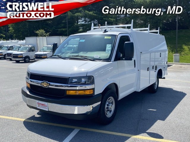 New 2025 Chevrolet Express 3500 w/ Power Convenience Package
