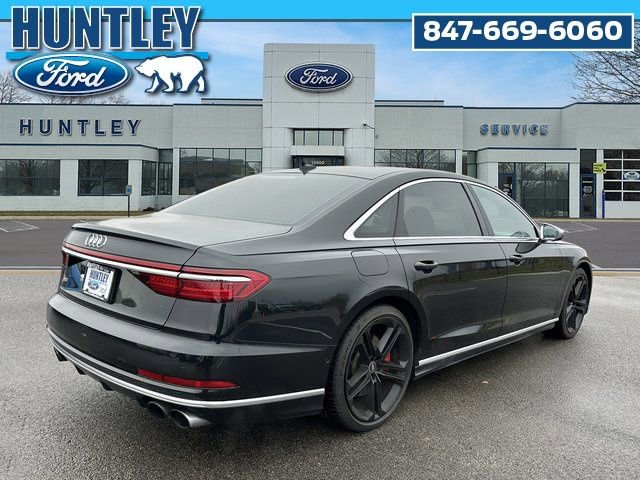 Used 2021 Audi S8 L image 5