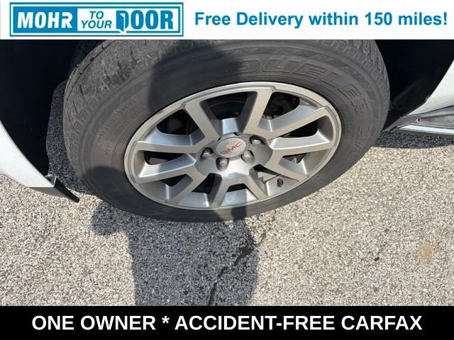 Used 2017 GMC Yukon XL Denali w/ Open Road Package AWD/4WD image 11