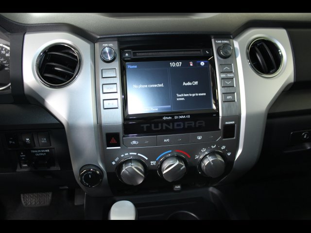 Used 2016 Toyota Tundra SR5 w/ TRD Off Road Package AWD/4WD image 22