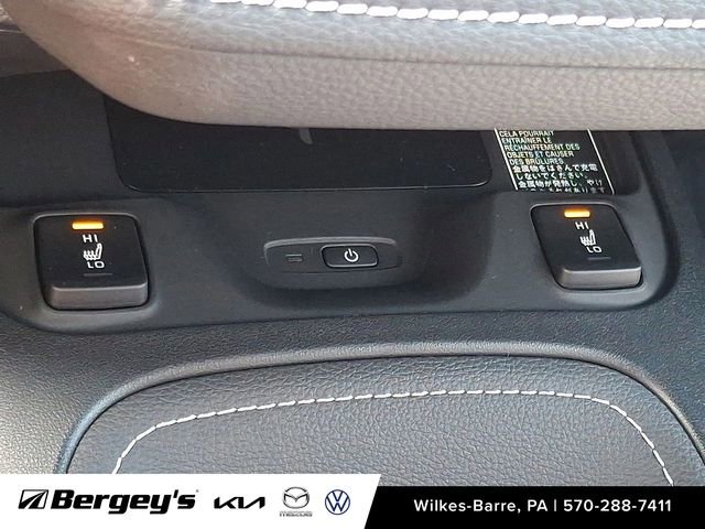 Used 2025 Toyota Corolla XSE image 35