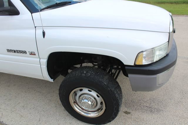 Used 2002 Dodge Ram 2500 Truck 4x4 Regular Cab image 5