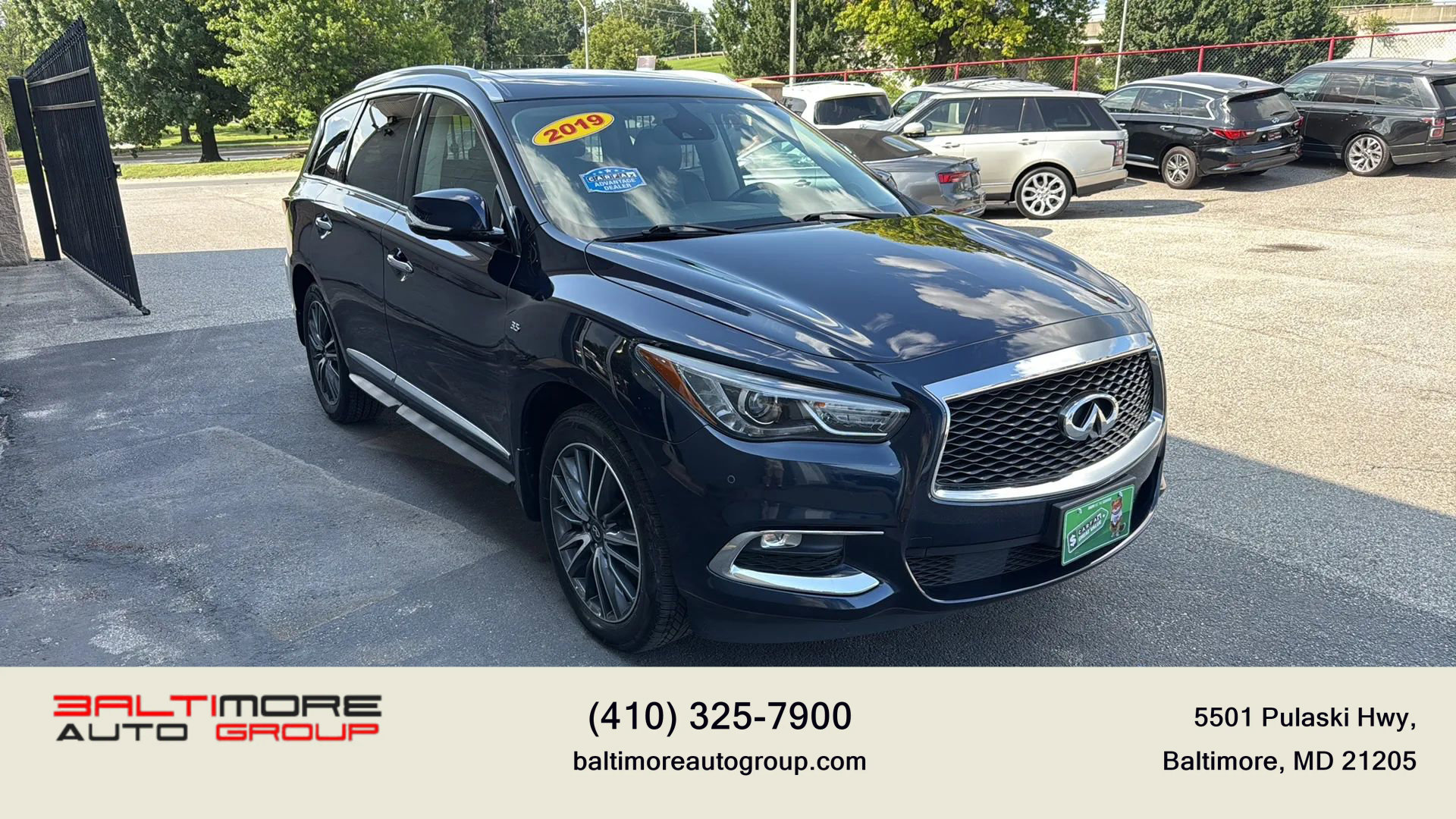 Used 2019 INFINITI QX60 Luxe w/ Essential Package image 3