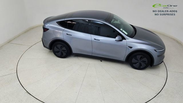 Used 2026 Tesla Model Y 2WD image 74