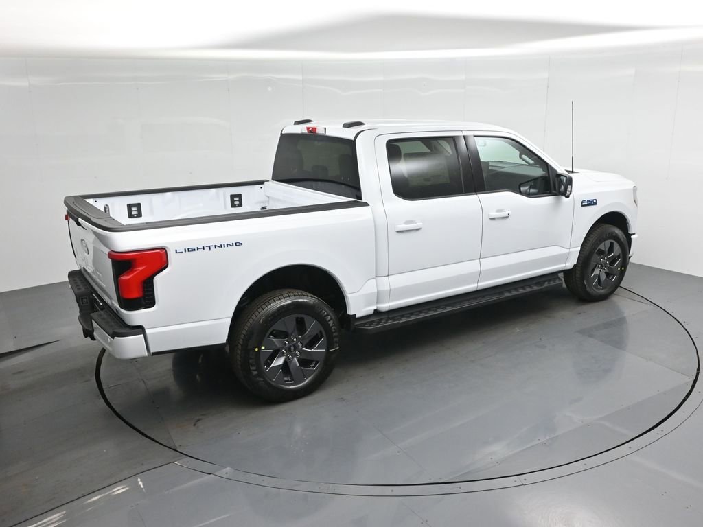 New 2025 Ford F150 Lightning Flash image 40