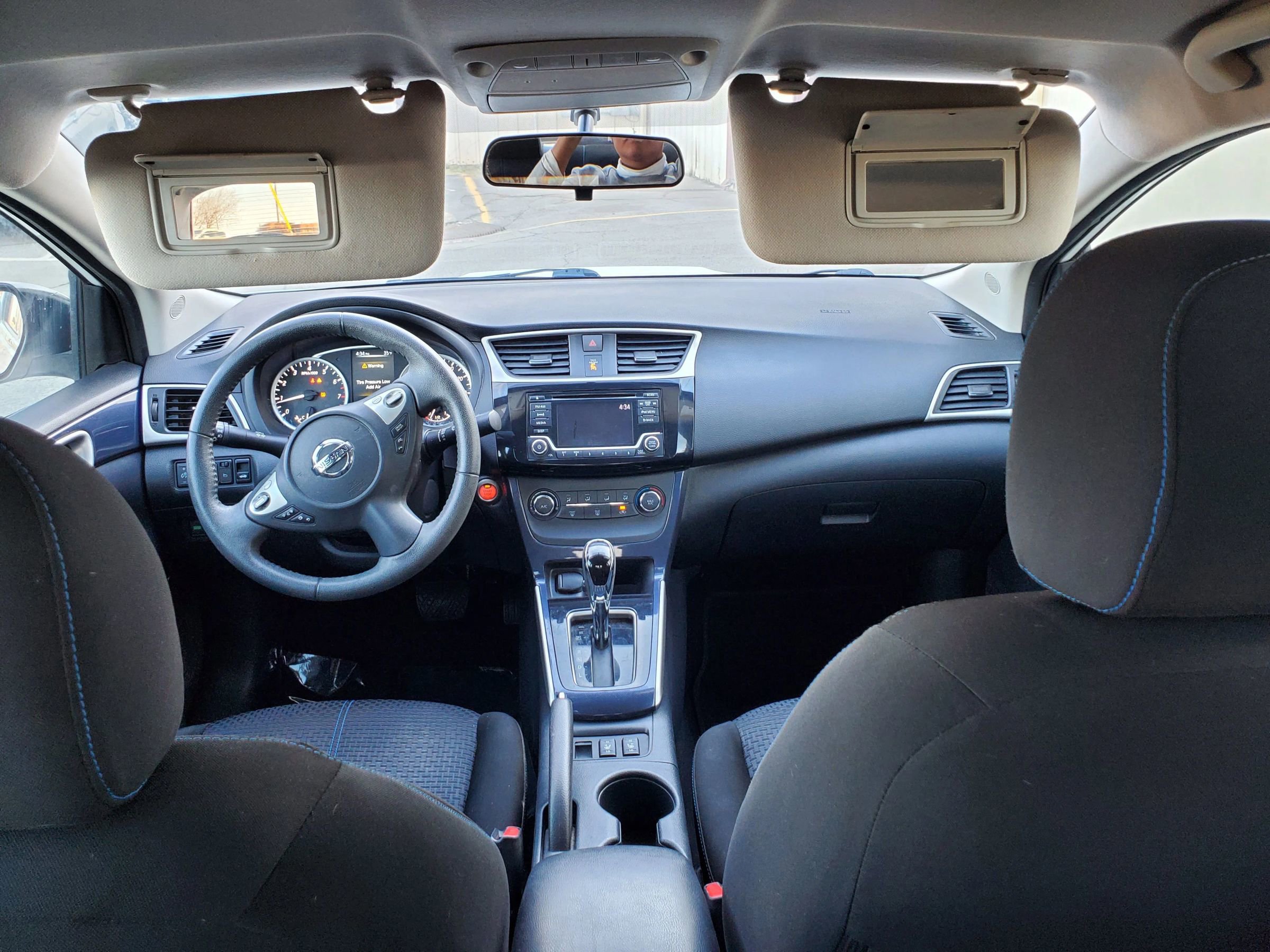 Used 2017 Nissan Sentra SR image 30