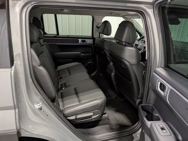Used 2026 Hyundai Santa Fe Limited AWD/4WD image 27