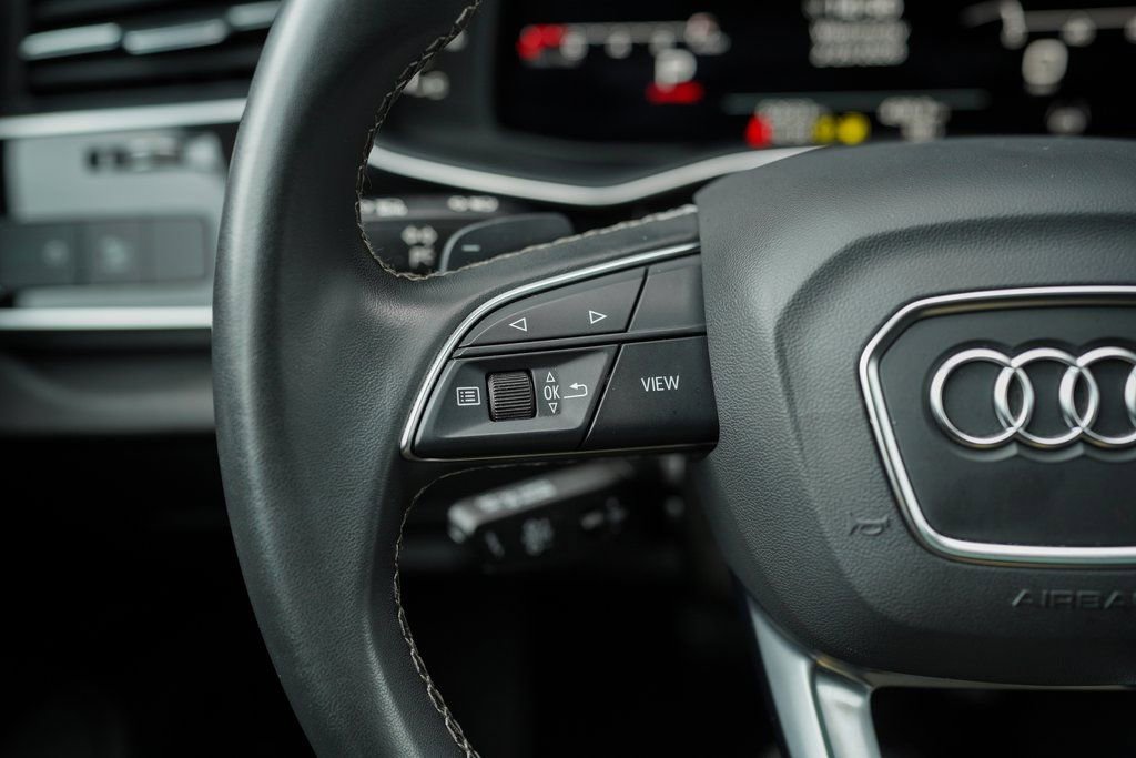 Used 2023 Audi Q8 Premium Plus w/ Premium Plus Package image 29