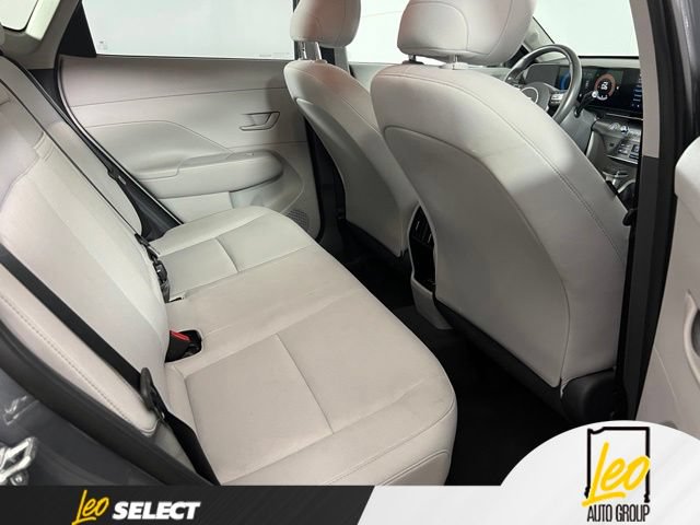 Used 2025 Hyundai Kona SEL AWD/4WD image 17