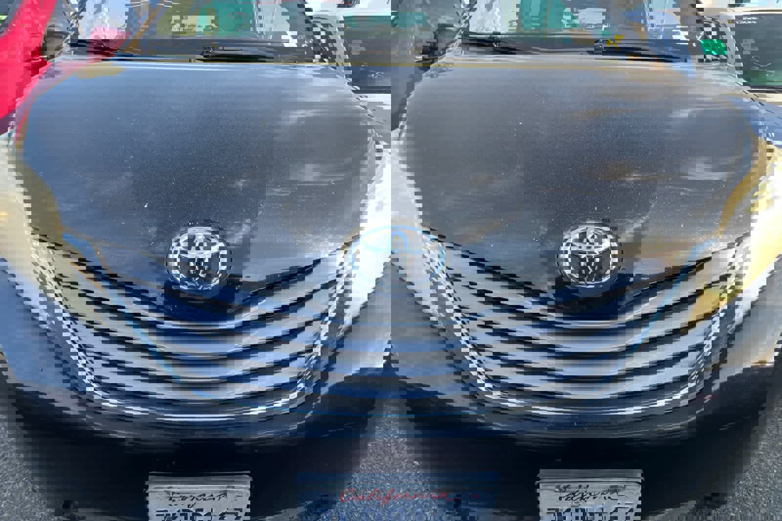 Used 2015 Toyota Sienna XLE image 12