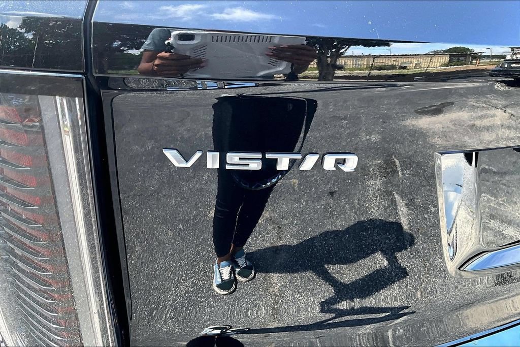 Certified 2026 Cadillac Vistiq Platinum w/ LPO, Floor Liner Package AWD/4WD image 24