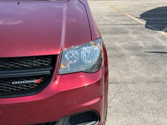 Used 2017 Dodge Grand Caravan SE FWD image 16