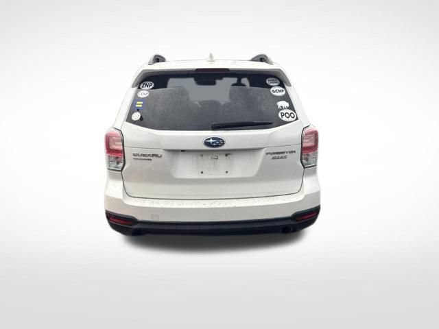 Used 2017 Subaru Forester 2.5i Touring AWD/4WD image 6