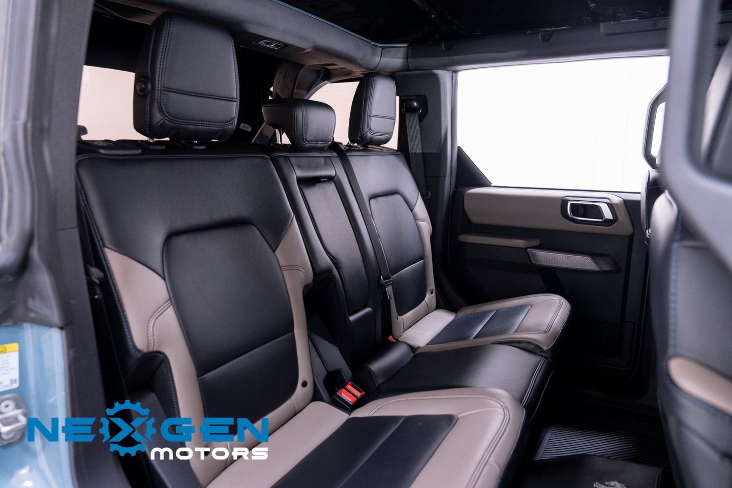 Used 2022 Ford Bronco Wildtrak image 42